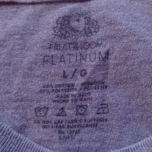 Plain gray t-shirt - Picture 2 of 2